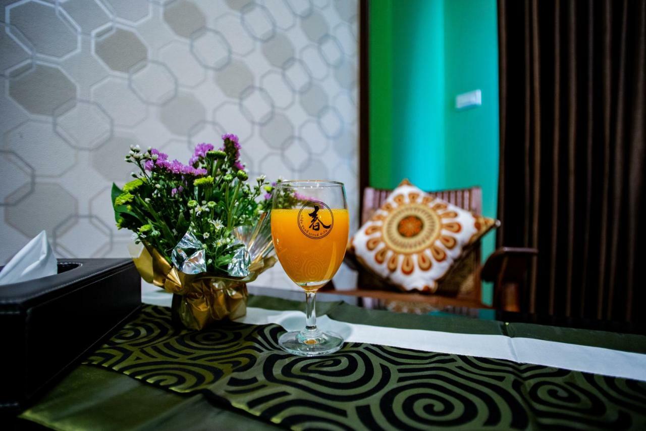 Chunlee Grand Korat Hotel Nakhonratchasima Екстериор снимка
