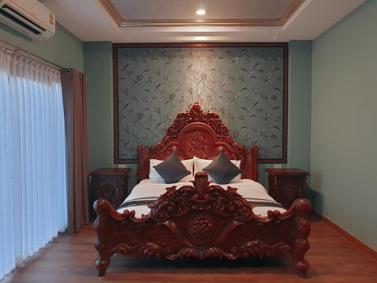 Chunlee Grand Korat Hotel Nakhonratchasima Екстериор снимка
